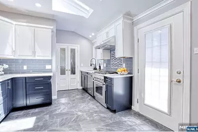 420 Central Avenue, Ramsey, NJ 07446 - Photo 8