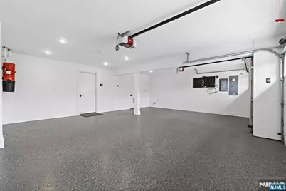 111 Demarest Avenue, Englewood Cliffs, NJ 07632 - Photo 24