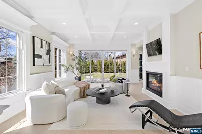 111 Demarest Avenue, Englewood Cliffs, NJ 07632 - Photo 2