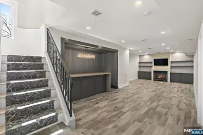 111 Demarest Avenue, Englewood Cliffs, NJ 07632 - Photo 20