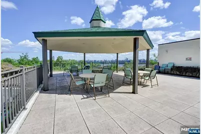 250 Gorge Road 28D #28D, Cliffside Park, NJ 07010 - Photo 26