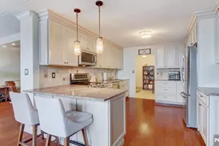 250 Gorge Road 28D, Cliffside Park, NJ 07010 - Photo 6