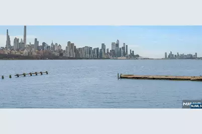 118 The Promenade, Edgewater, NJ 07020 - Photo 30