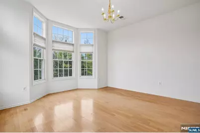 204 Edmonton Court 67 #67, Livingston, NJ 07039 - Photo 10