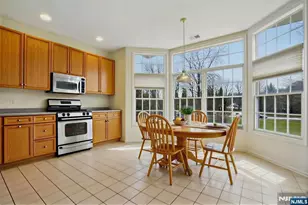 204 Edmonton Ct 67, Livingston, NJ 07039 - Photo 14