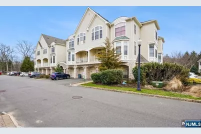 204 Edmonton Court 67 #67, Livingston, NJ 07039 - Photo 1