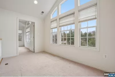204 Edmonton Court 67 #67, Livingston, NJ 07039 - Photo 18