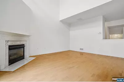 204 Edmonton Court 67 #67, Livingston, NJ 07039 - Photo 6