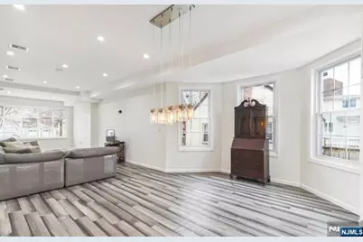 103 Poplar Street, Ridgefield Park, NJ 07660 - Photo 10