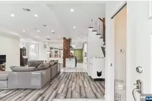 103 Poplar St, Ridgefield Park, NJ 07660 - Photo 8