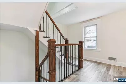 103 Poplar Street, Ridgefield Park, NJ 07660 - Photo 12