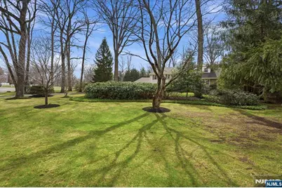 548 Covington Place, Wyckoff Township, NJ 07481 - Photo 36