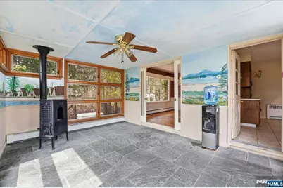 548 Covington Place, Wyckoff Township, NJ 07481 - Photo 10