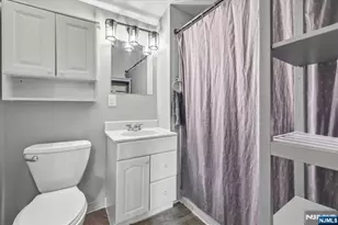 21 Center St, Mount Olive, NJ 07828 - Photo 24