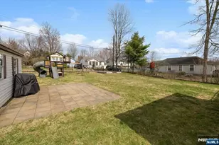 21 Center St, Mount Olive, NJ 07828 - Photo 28