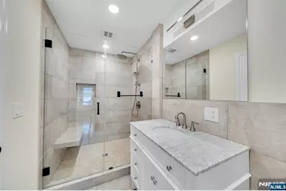 316 Palisade Avenue, Bogota, NJ 07603 - Photo 12