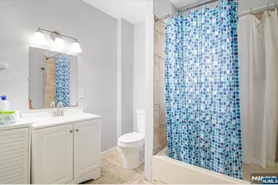 264 Union Street, Lodi, NJ 07644 - Photo 18