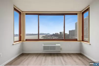 100 Old Palisade Road 2209 #2209, Fort Lee, NJ 07024 - Photo 8