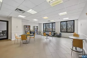 100 Old Palisade Road 2209, Fort Lee, NJ 07024 - Photo 26