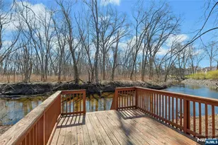 42-08 Cosgrove Ct, Fair Lawn, NJ 07410 - Photo 46