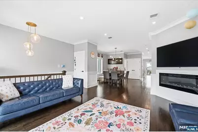 391 Lincoln Avenue, Cliffside Park, NJ 07010 - Photo 16