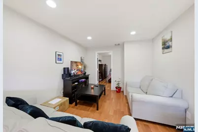 56 Lentz Avenue, Newark, NJ 07105 - Photo 34