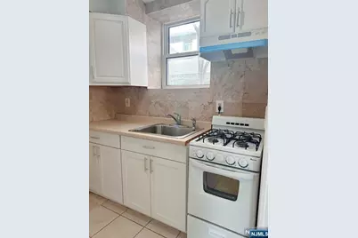 2443 3rd Street 1 #1, Fort Lee, NJ 07024 - Photo 6