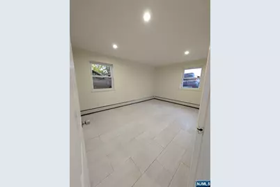 456 Grand Avenue 6C #6C, Leonia, NJ 07605 - Photo 10