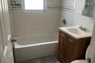 216-218 Sunset 1R, Newark, NJ 07106 - Photo 6