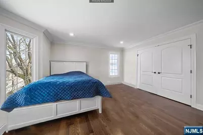 160 Lawrence Drive, Paramus, NJ 07652 - Photo 32