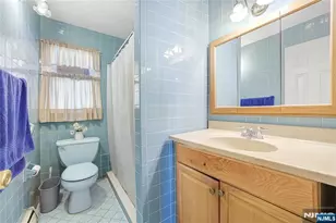 340 Kipp, Elmwood Park, NJ 07407 - Photo 12