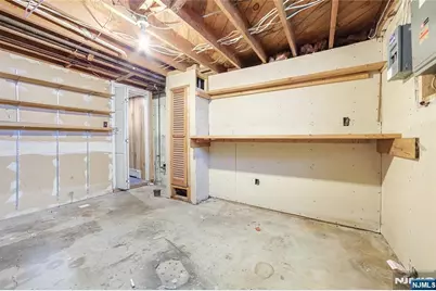 340 Kipp, Elmwood Park, NJ 07407 - Photo 28