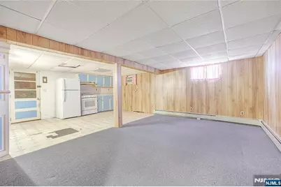 340 Kipp, Elmwood Park, NJ 07407 - Photo 24