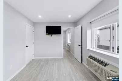 9 Vreeland Street 2F #2F, Hackensack, NJ 07601 - Photo 14