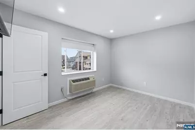 9 Vreeland Street 2F #2F, Hackensack, NJ 07601 - Photo 12