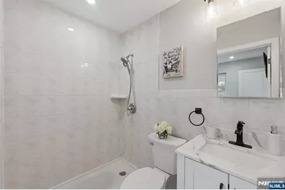 9 Vreeland Street 2F #2F, Hackensack, NJ 07601 - Photo 16