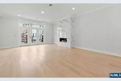 105 Brandon Court, Montvale, NJ 07645 - Photo 6