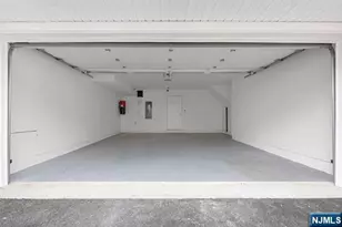 105 Brandon Ct, Montvale, NJ 07645 - Photo 4