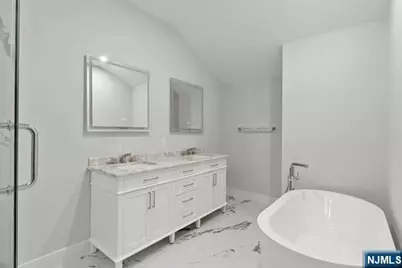 105 Brandon Court, Montvale, NJ 07645 - Photo 36