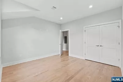 105 Brandon Court, Montvale, NJ 07645 - Photo 30