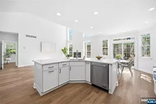 90 Glen Rock Road 116, Cedar Grove, NJ 07009 - Photo 12