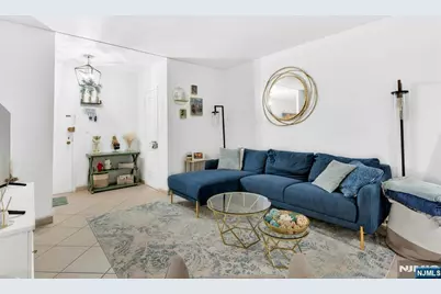 1375 River Lg #LG, Edgewater, NJ 07020 - Photo 4