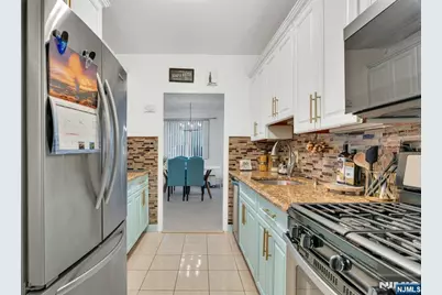 1375 River Lg #LG, Edgewater, NJ 07020 - Photo 10