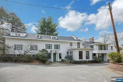 401 Wearimus Road, Ho Ho Kus, NJ 07423 - Photo 2