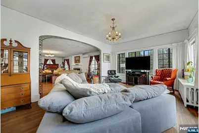 401 Wearimus Road, Ho Ho Kus, NJ 07423 - Photo 22