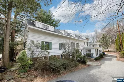 401 Wearimus Road, Ho Ho Kus, NJ 07423 - Photo 4