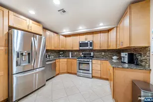 413 Adams St, Hoboken, NJ 07030 - Photo 22