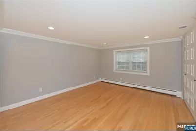 21-31 Ridge Road D15 #D15, Ridgewood, NJ 07450 - Photo 8