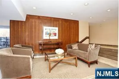 4 Horizon Road 1210 #1210, Fort Lee, NJ 07024 - Photo 32