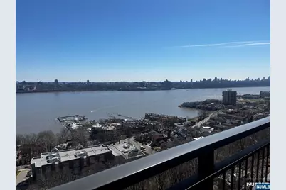 4 Horizon Road 1210 #1210, Fort Lee, NJ 07024 - Photo 20